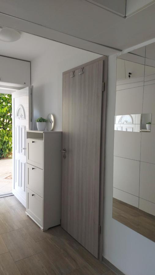 Modern And Cosy Apartment Ivana With A Beautiful Seaview Moscenicka Draga Exterior foto